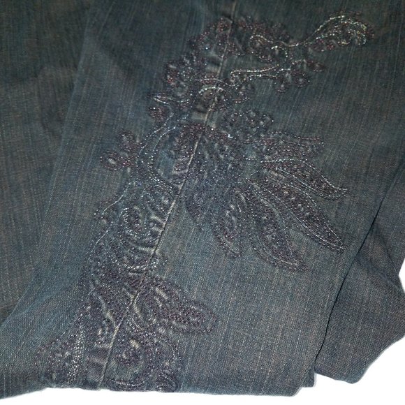 $5 SALE * size 8 TRIBAL Stretch Extensible "Java" wash Embroidered jeans - Picture 11 of 16